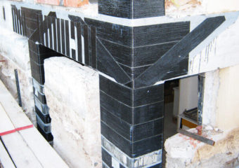 Consolidamento edificio classificato “E” a seguito del sisma che il 06/04/2009 ha colpito l’Aquila mediante le tecnologie CARBOSTRU®.